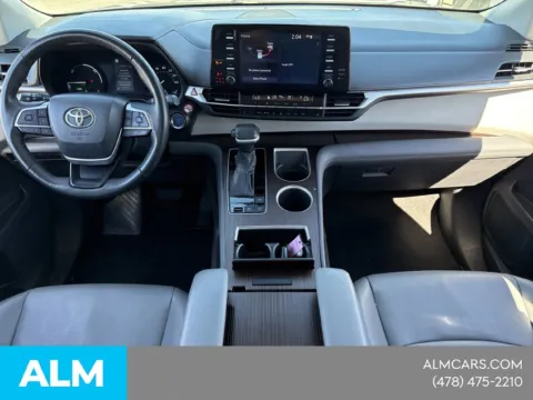 Photos of 2024 Toyota Sienna XLE for sale in Macon, GA at ALM CDJR Macon