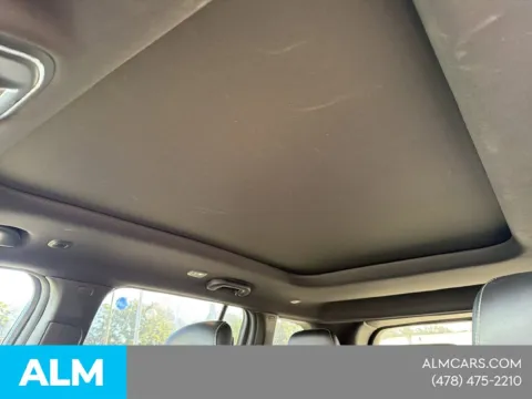 More photos of 2024 Jeep Grand Cherokee 4xe at ALM CDJR Macon, GA