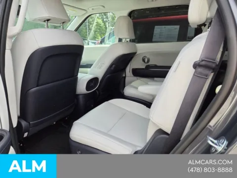 More photos of 2026 Hyundai Palisade Calligraphy at ALM Hyundai Macon, GA