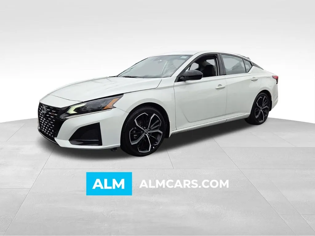 White 2025 Nissan Altima 2.5 SR for sale in Macon, GA