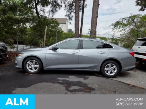 Photos of 2024 Chevrolet Malibu LT for sale in Macon, GA at ALM Hyundai Macon