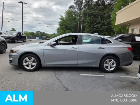 Photos of 2024 Chevrolet Malibu LT for sale in Macon, GA at ALM Hyundai Macon
