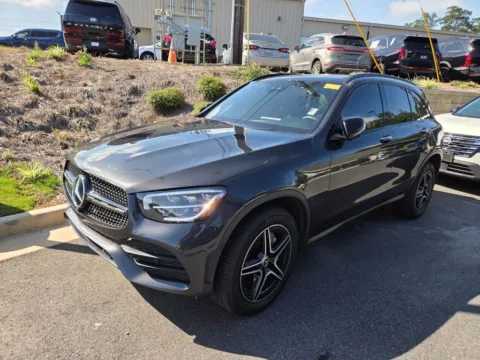 Black 2022 Mercedes-Benz GLC 300 for sale in Macon, GA