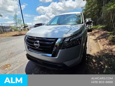 More photos of 2025 Nissan Pathfinder SV at ALM Hyundai Macon, GA