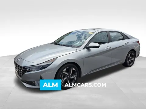 Silver 2021 Hyundai Elantra SEL for sale in Macon, GA