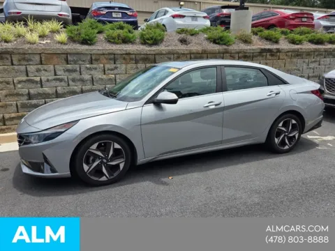 Another view of 2021 Hyundai Elantra SEL for sale in Macon, GA at ALM Hyundai Macon