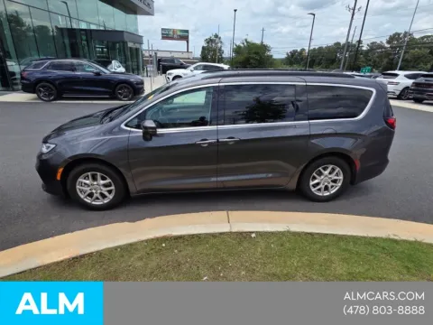 Photos of 2022 Chrysler Pacifica Touring L for sale in Macon, GA at ALM Hyundai Macon