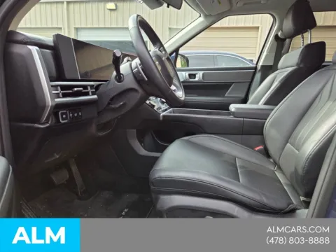 More photos of 2025 Hyundai Santa Fe SEL at ALM Hyundai Macon, GA