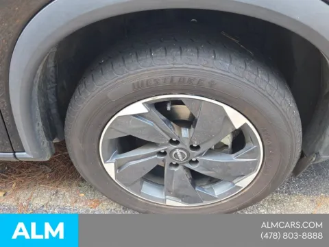 More photos of 2024 Nissan Rogue SV at ALM Hyundai Macon, GA