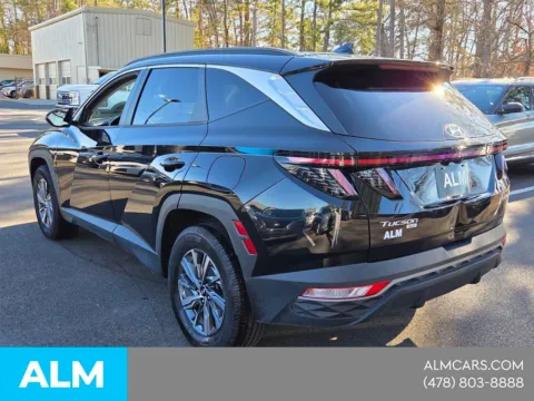 Another view of 2022 Hyundai Tucson Hybrid Blue for sale in Macon, GA at ALM Hyundai Macon