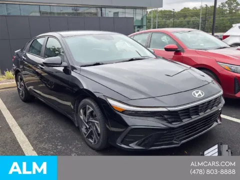 Another view of 2025 Hyundai Elantra SEL Sport for sale in Macon, GA at ALM Hyundai Macon