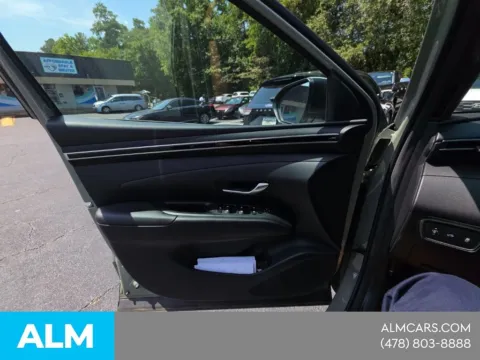 More photos of 2022 Hyundai Santa Cruz SEL Premium at ALM Hyundai Macon, GA