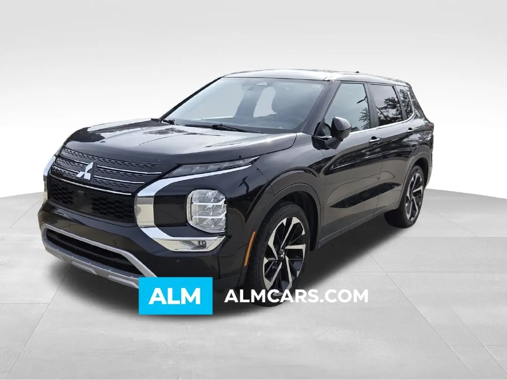 Blue 2024 Mitsubishi Outlander for sale in Macon, GA