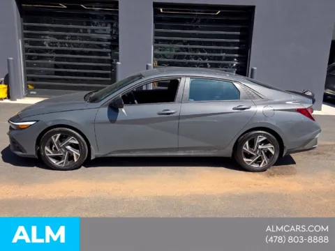 Photos of 2025 Hyundai Elantra SEL Sport for sale in Macon, GA at ALM Hyundai Macon