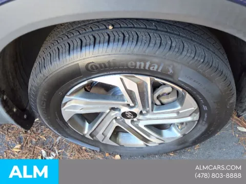 More photos of 2021 Hyundai Santa Fe SEL at ALM Hyundai Macon, GA