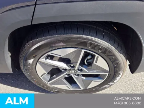 More photos of 2025 Hyundai Tucson SEL at ALM Hyundai Macon, GA