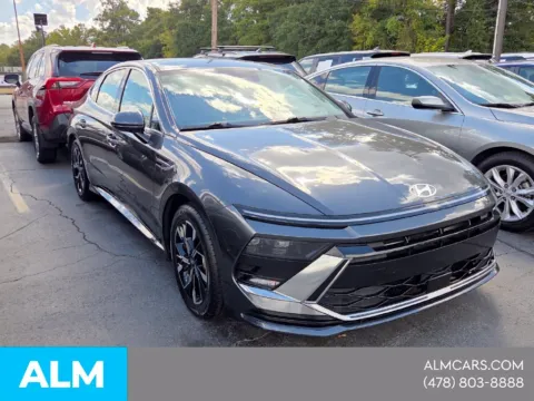 Another view of 2024 Hyundai Sonata SEL for sale in Macon, GA at ALM Hyundai Macon