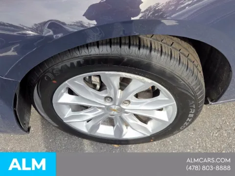 Another view of 2025 Chevrolet Malibu LT for sale in Macon, GA at ALM Hyundai Macon