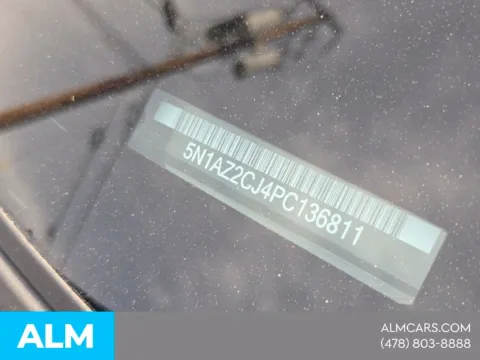 More photos of 2023 Nissan Murano SL at ALM Hyundai Macon, GA