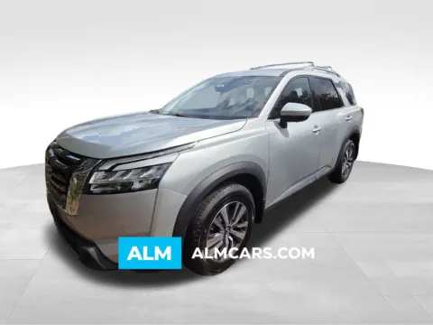 Silver 2024 Nissan Pathfinder SL for sale in Macon, GA