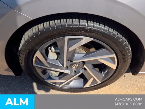 Another view of 2025 Hyundai Elantra SEL Convenience for sale in Macon, GA at ALM Hyundai Macon
