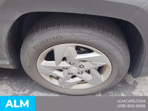 More photos of 2026 Hyundai Kona SE at ALM Hyundai Macon, GA