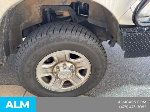 More photos of 2016 Ram 2500 Tradesman at ALM Mazda Macon, GA