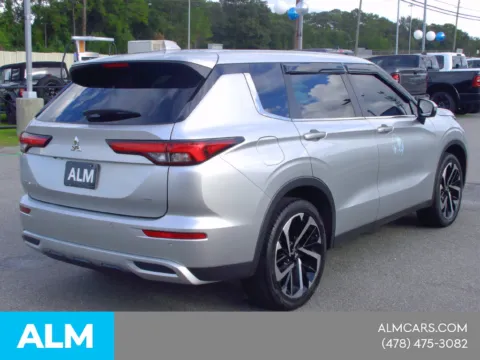Another view of 2023 Mitsubishi Outlander SE for sale in Macon, GA at ALM Mazda Macon