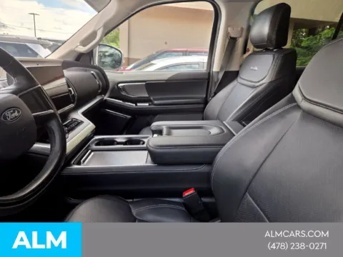 More photos of 2025 Ford Expedition Platinum at Genesis of Macon, GA