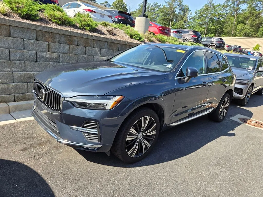 Blue 2023 Volvo XC60 B5 Plus Bright Theme for sale in Macon, GA