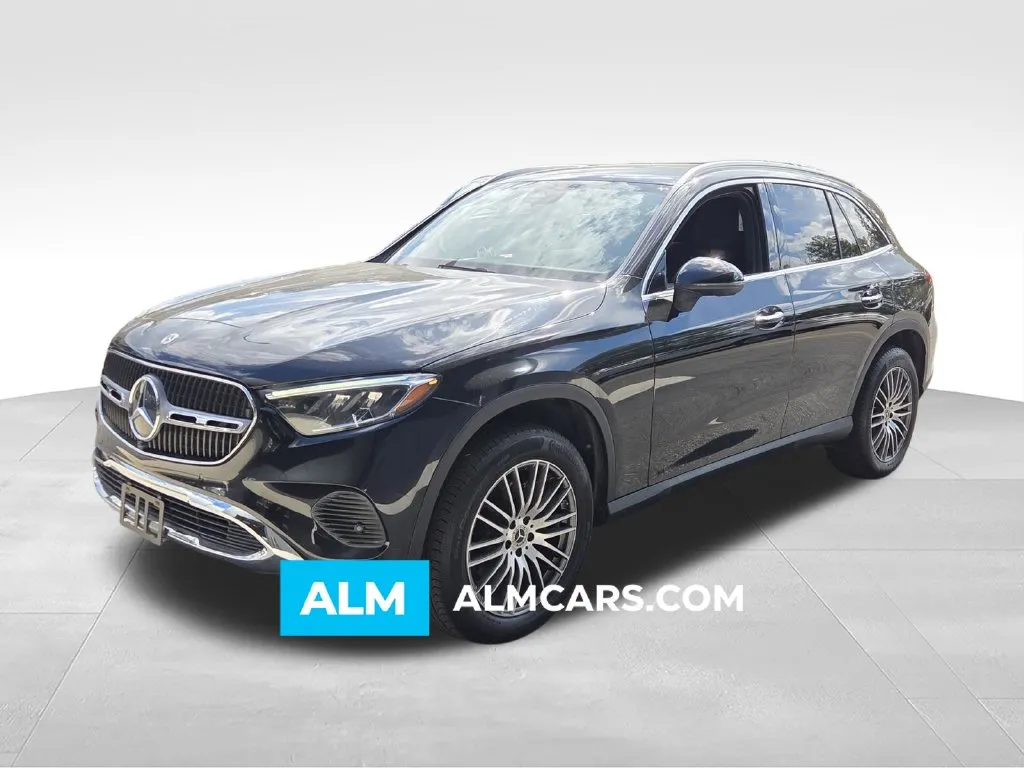 Black 2025 Mercedes-Benz GLC 300 for sale in Macon, GA