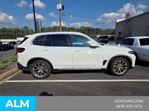 More photos of 2025 BMW X5 xDrive50e at Genesis of Macon, GA