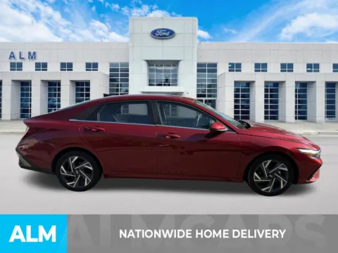 More photos of 2025 Hyundai Elantra SEL Convenience at ALM Ford Marietta, GA