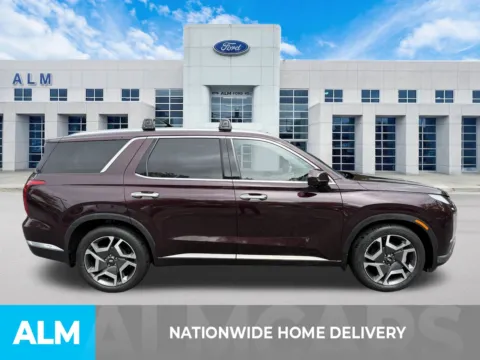 More photos of 2023 Hyundai Palisade Limited at ALM Ford Marietta, GA
