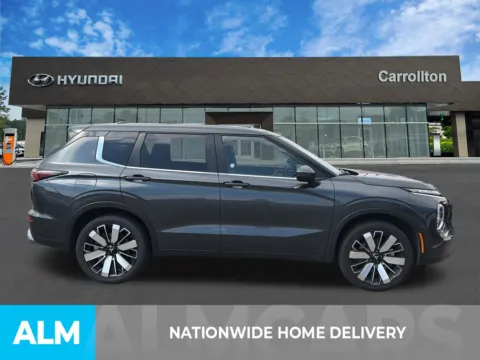 More photos of 2025 Mitsubishi Outlander SE at ALM Ford Marietta, GA