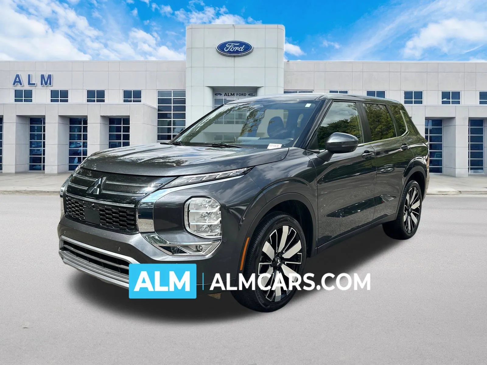 Blue 2025 Mitsubishi Outlander SE for sale in Marietta, GA
