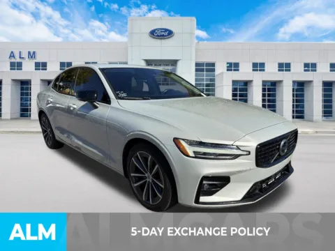 Another view of 2022 Volvo S60 B5 Momentum for sale in Marietta, GA at ALM Ford Marietta