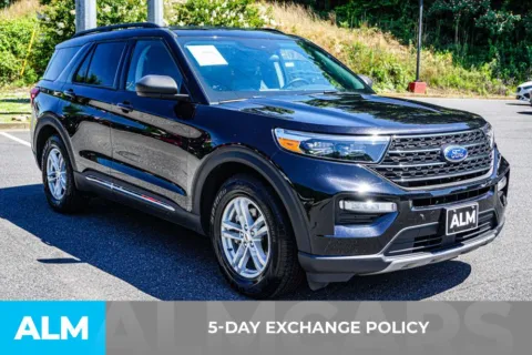 More photos of 2023 Ford Explorer XLT at ALM Marietta, GA