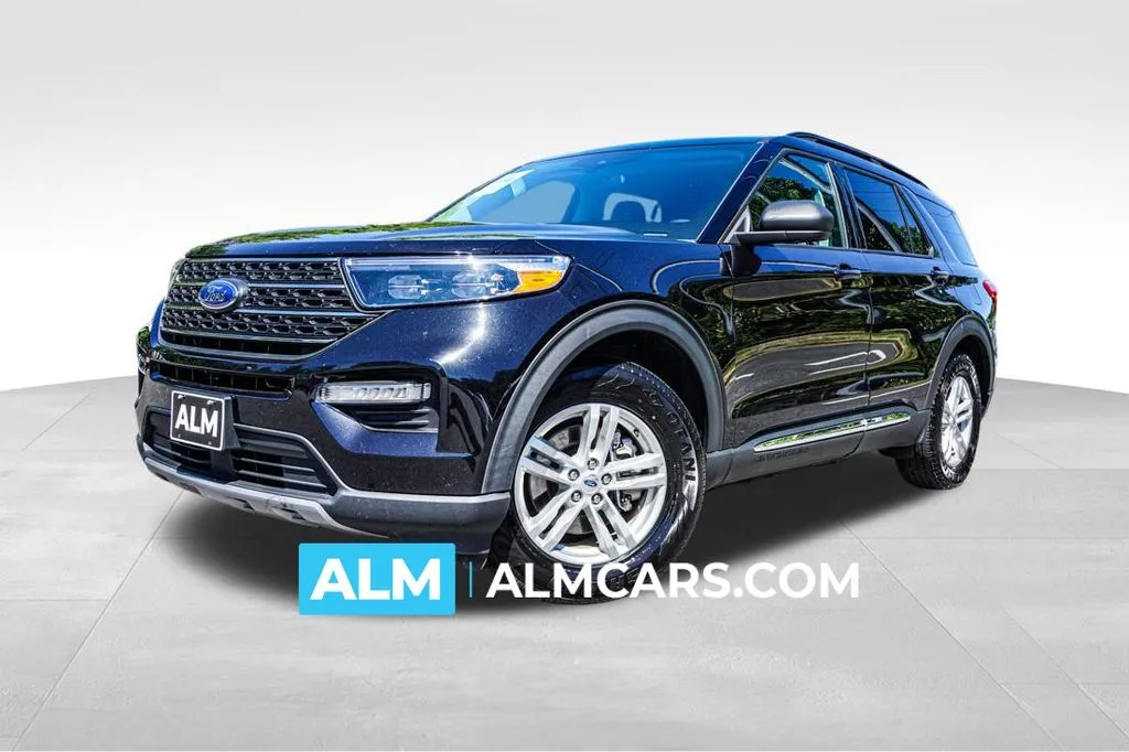 Black 2023 Ford Explorer XLT for sale in Marietta, GA