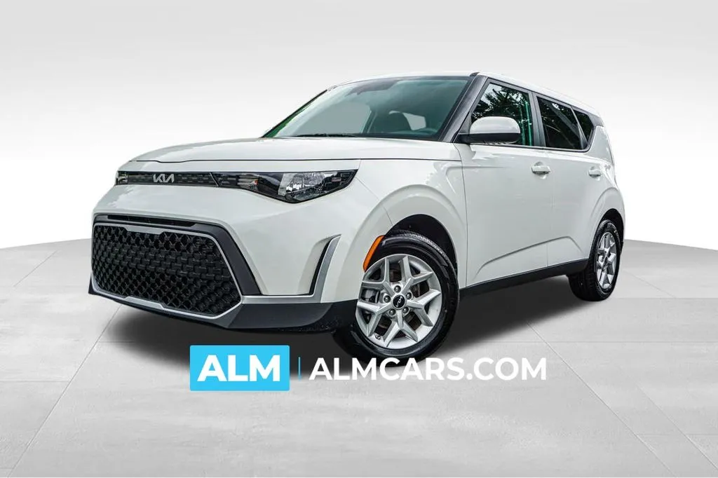 White 2025 Kia Soul LX for sale in Marietta, GA