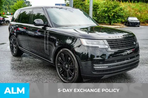 Another view of 2025 Land Rover Range Rover SE for sale in Marietta, GA at ALM Marietta