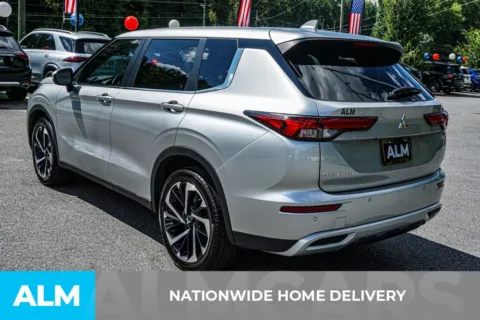 More photos of 2024 Mitsubishi Outlander SE at ALM Marietta, GA