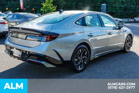 More photos of 2025 Hyundai Sonata SEL at ALM Marietta, GA
