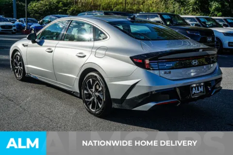 More photos of 2025 Hyundai Sonata SEL at ALM Marietta, GA