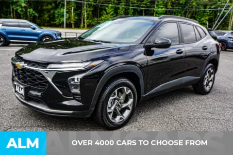 Photos of 2025 Chevrolet Trax LT for sale in Marietta, GA at ALM Marietta