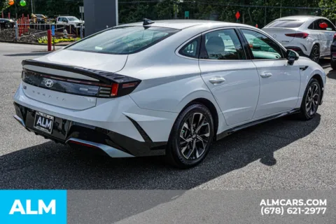More photos of 2025 Hyundai Sonata SEL at ALM Marietta, GA
