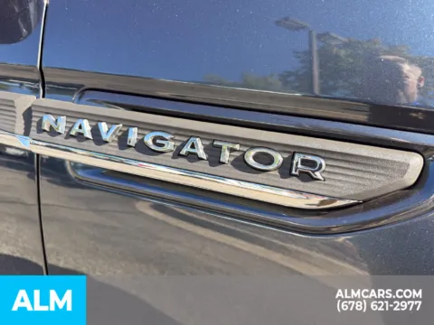 More photos of 2022 Lincoln Navigator Reserve at ALM Marietta, GA