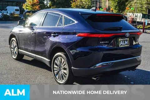 More photos of 2022 Toyota Venza Limited at ALM Marietta, GA