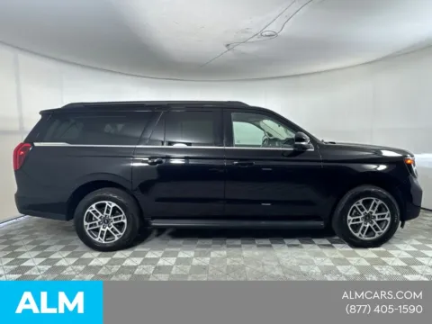 More photos of 2025 Ford Expedition Max Active at ALM GMC SOUTH, GA