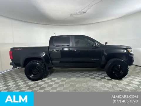 More photos of 2022 Chevrolet Colorado Z71 at ALM GMC SOUTH, GA